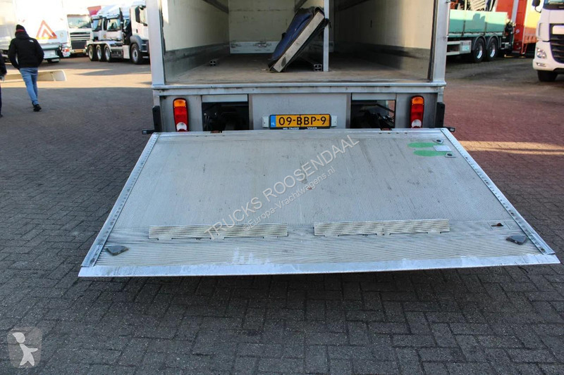 شاحنة Volvo FL 16.240 + EURO 5 + 16T