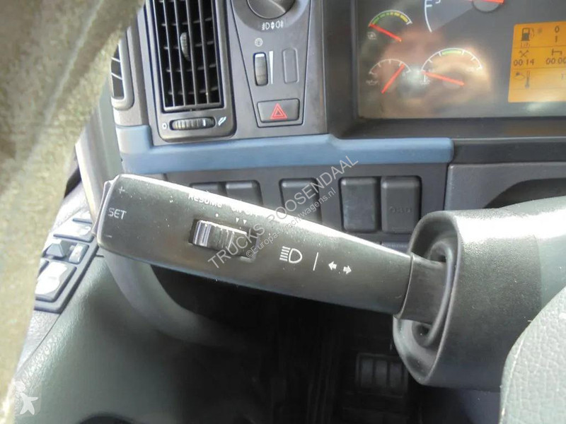 شاحنة Volvo 9.310 + Euro 5 + Manual + Horse...
