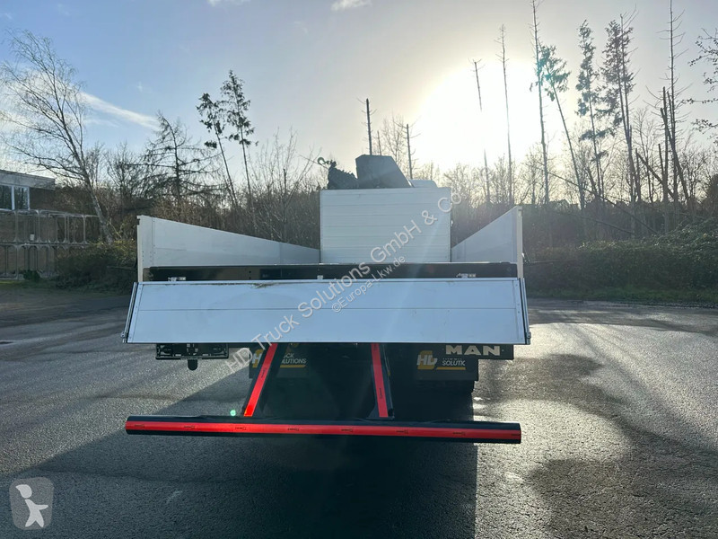 شاحنة MAN 33.440 MAN  33.440 6x6 Kran HIAB 228-4