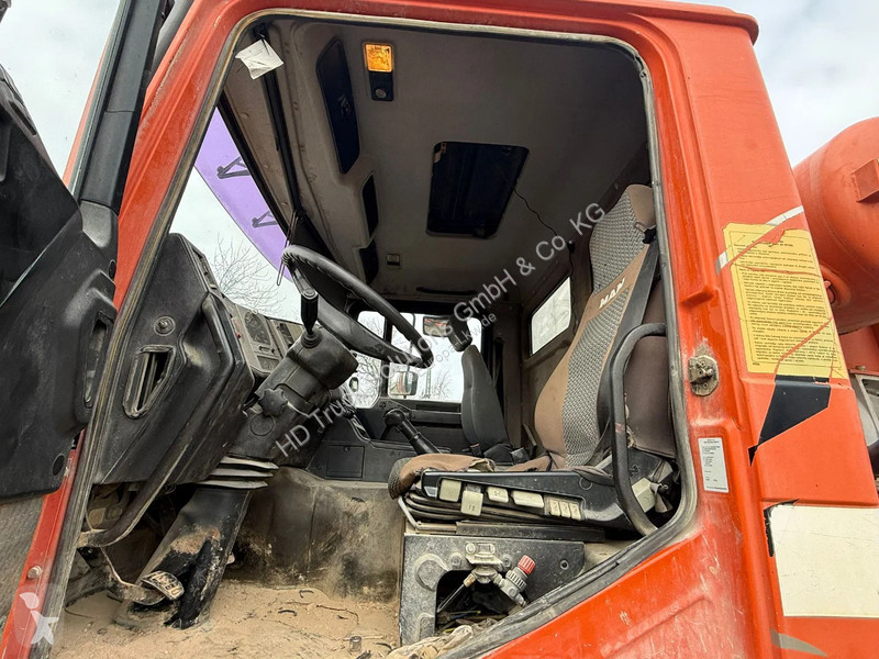 شاحنة MAN 32464 MAN 8x4 9m³