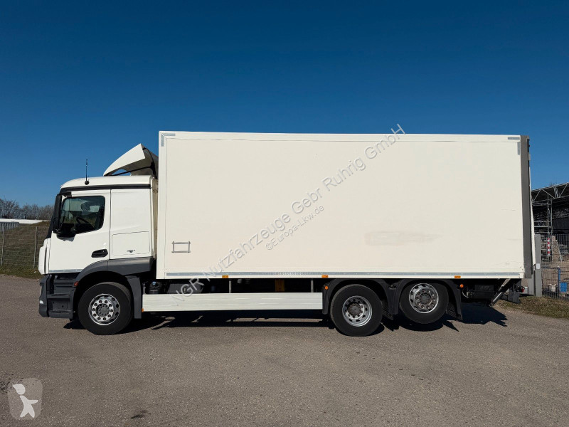 شاحنة Mercedes 2543 MP4 6x2 Thermoking T600R |...