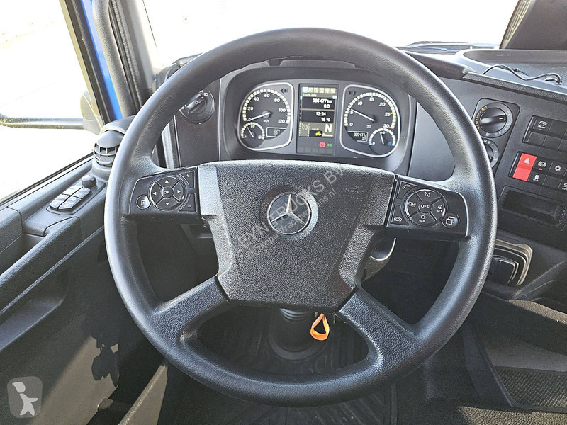 شاحنة Mercedes ATEGO 1224 AIRCO TAILLIFT