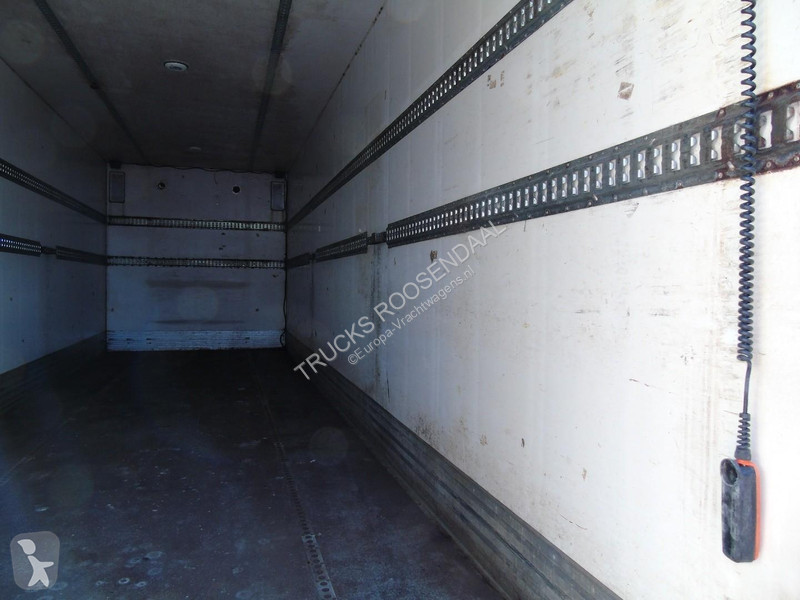 شاحنة MAN 12.250 + euro 6 + lift + iso box