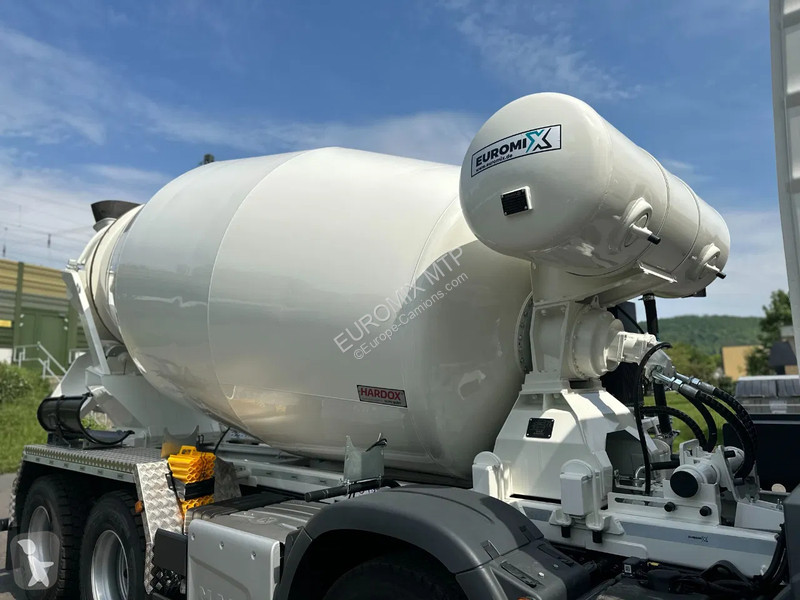 شاحنة MAN TGS MAN TGS 8x4 / Euromix MTP EM 9 L
