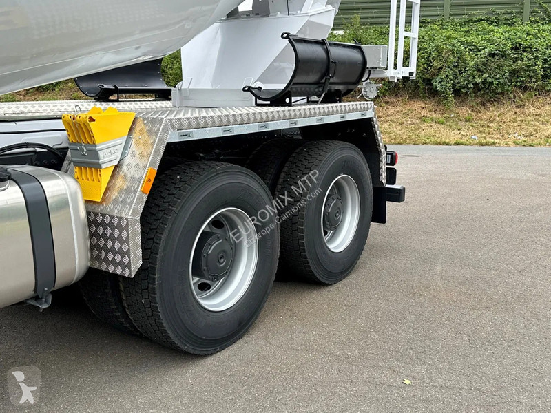 شاحنة Mercedes 4142 Mercedes-Benz  5 4142 B 8X4...