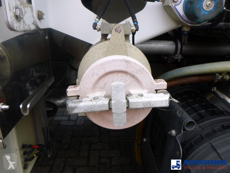 شاحنة Renault 270 dxi 4x2 fuel tank 13.3 m3 / 4...