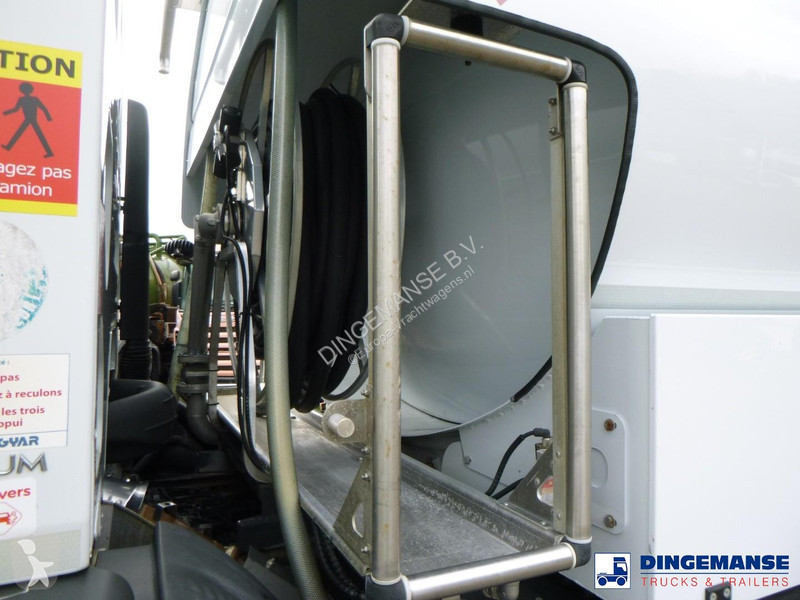 شاحنة Renault 270 dxi 4x2 fuel tank 13.7 m3 / 4...