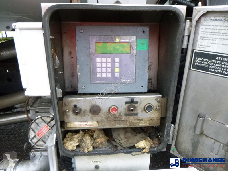 شاحنة Renault 220 dci 4x2 fuel tank 10.5 m3 / 4...