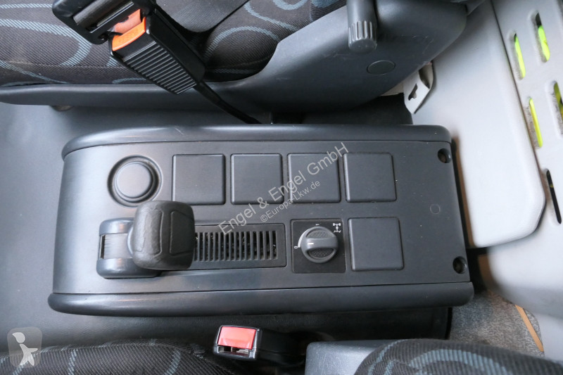 شاحنة Iveco EuroCargo ML 120 E 28 AHK LBW
