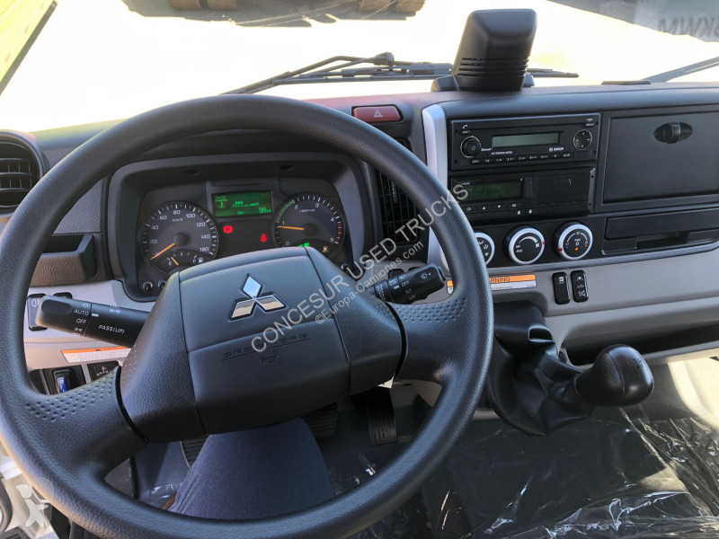 Lastbil Mitsubishi Fuso  7C18