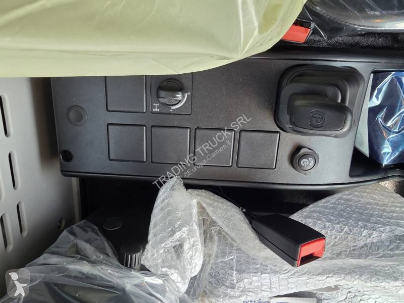 شاحنة Iveco