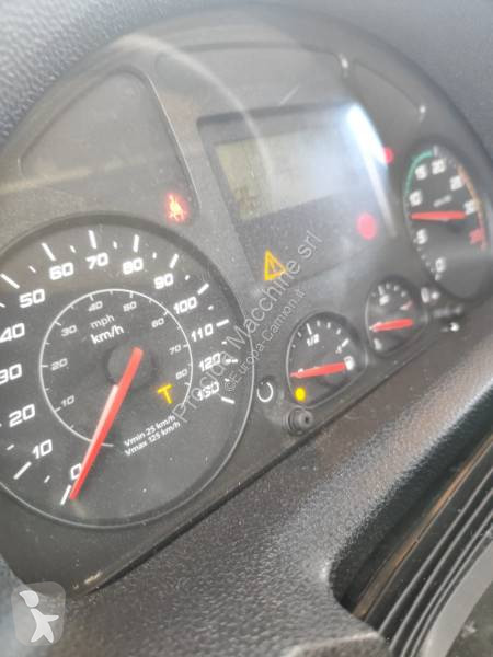 شاحنة Iveco