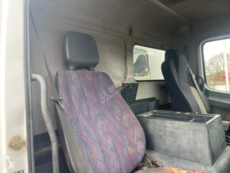 شاحنة Mercedes  ATEGO 13.18