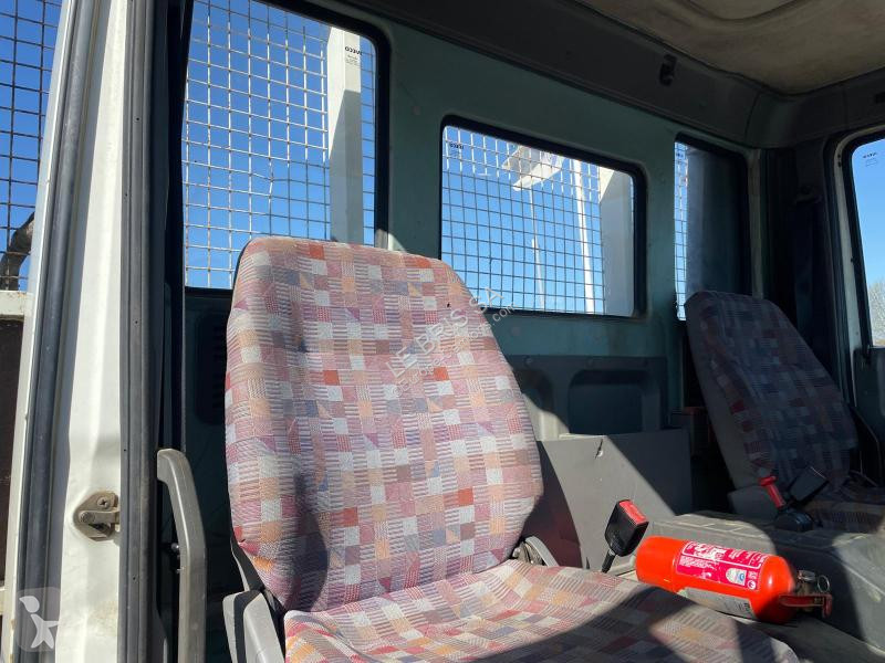 Nosič strojů Iveco EUROCARGO 65E12