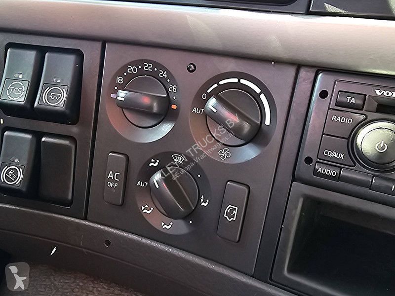 شاحنة Volvo 13500 19.000L