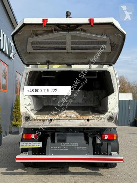 شاحنة Johnston Volvo FL 15.250