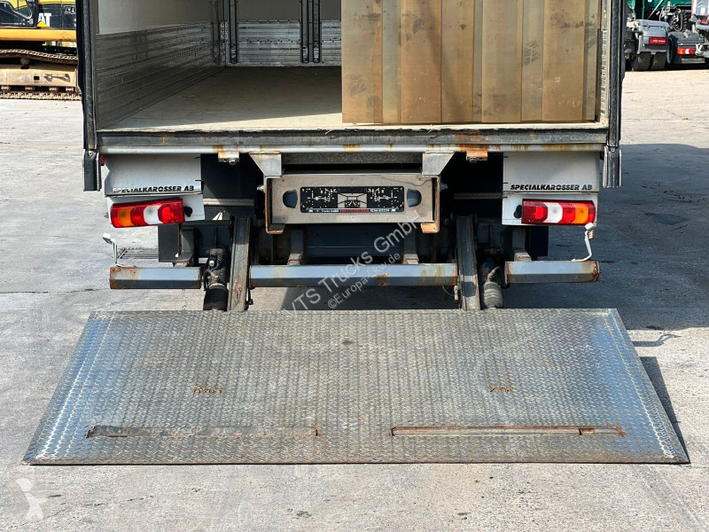 شاحنة Mercedes 1830 L Kühlkoffer Thermo King LBW