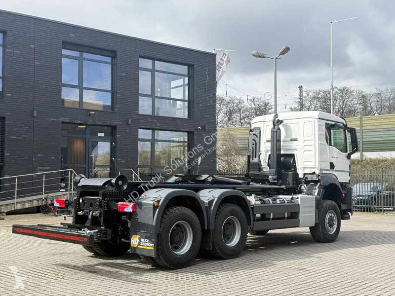 Lastbil MAN 33.440 MAN  33.440 6x6 Euro6e Hyva...
