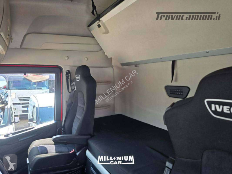Vrachtwagen Iveco SWAY 510 CENTINATO 7,40 AUT...