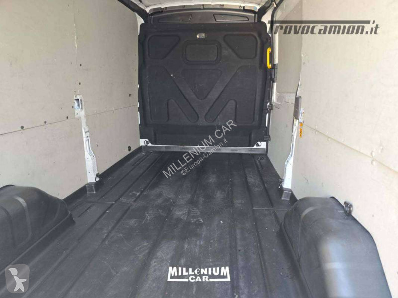 Furgoneta Ford FORD  2023 L2H2