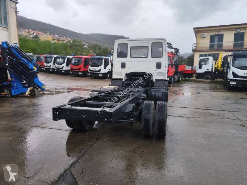 شاحنة Iveco