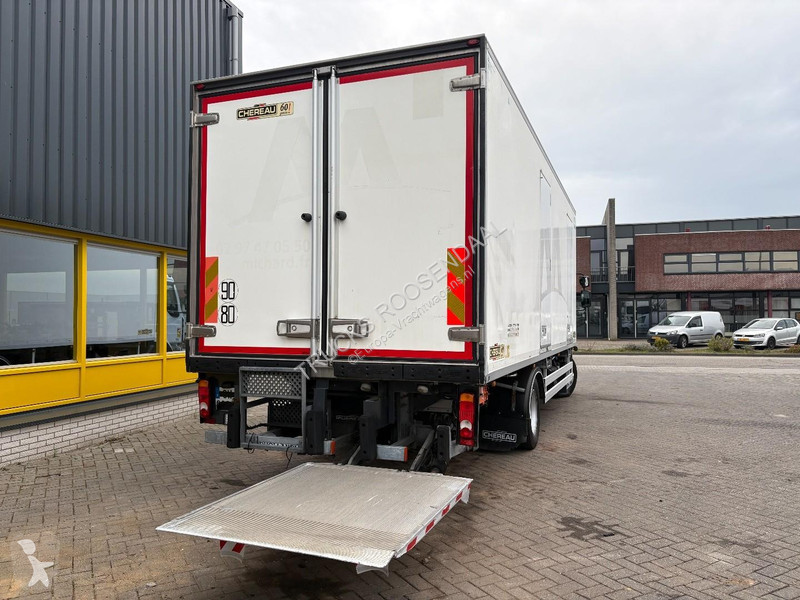 شاحنة Renault MIDLUM 270 DXI + CHEREAU +...