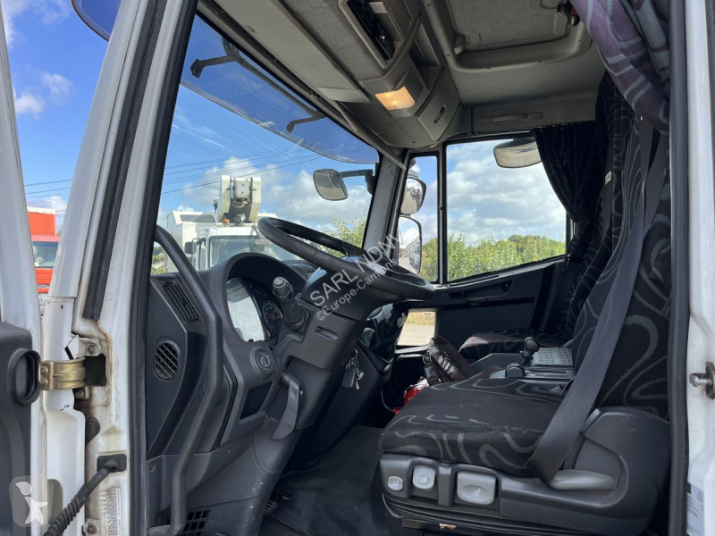 Camion Iveco EuroCargo 120E