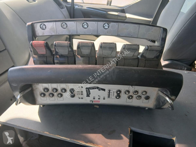 شاحنة Renault 370 DCI