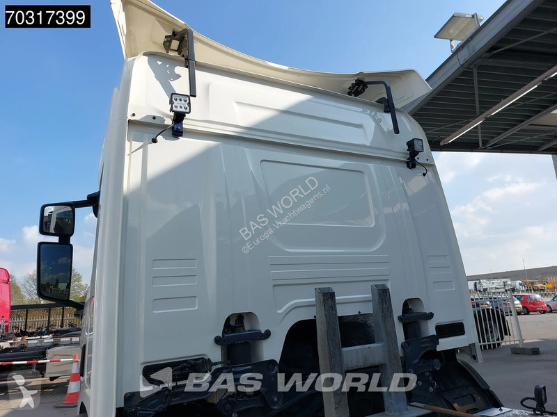 شاحنة Scania P500 P 6X2 BDF 2500kg adebordwand...