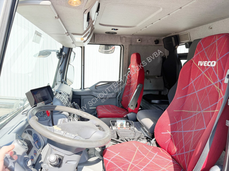 شاحنة Iveco AT260S31Y/FS 6x2 AT260S31Y/FS 6x2,...
