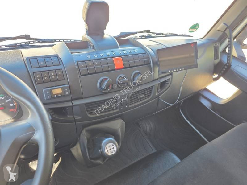 شاحنة Iveco