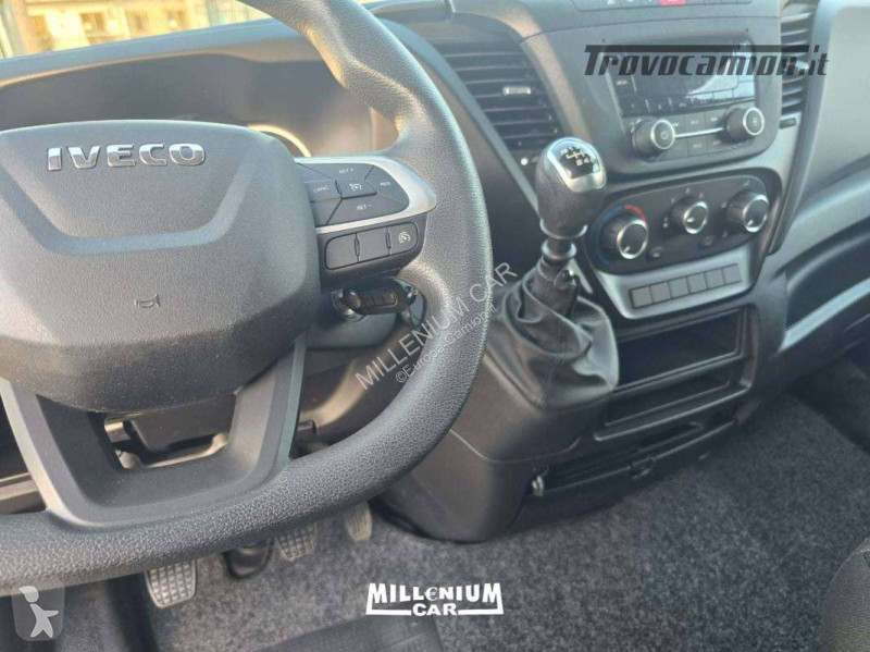 Furgoneta Iveco 35-16 (2022)CELLA 3,40 ATP SPONDA