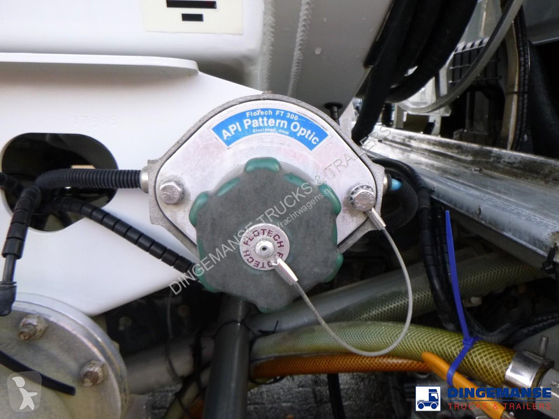 شاحنة Renault 270.18 4x2 fuel tank 13.3 m3 / 4...