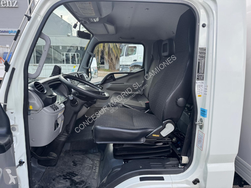 شاحنة Mitsubishi Fuso 7c18 frigorífico