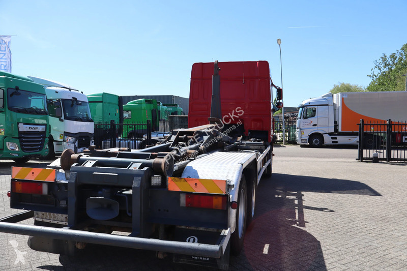 شاحنة DAF 105460 * MANUAL * CONTAINER * 6X2 *...