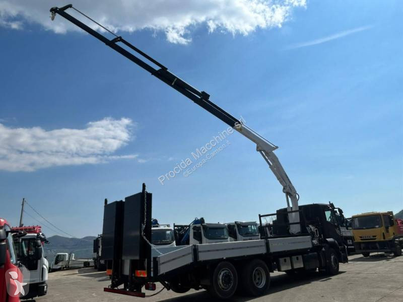 شاحنة Iveco