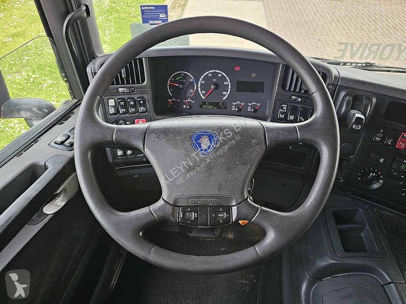 شاحنة Scania P310 6X2*4 FUE 22m3