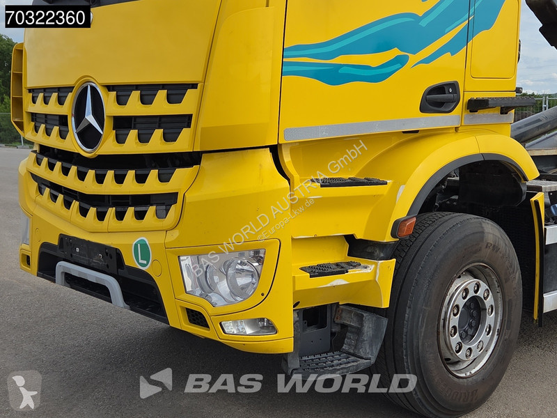Camion Mercedes 3248 8X4 25tons containersystem...