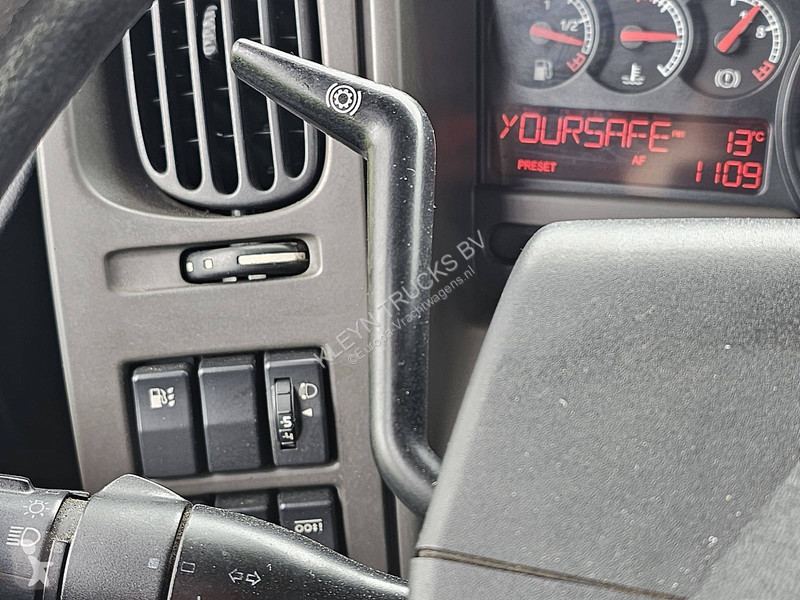 شاحنة Renault PREMIUM 380 6X2 AIRCO SHORT CAB