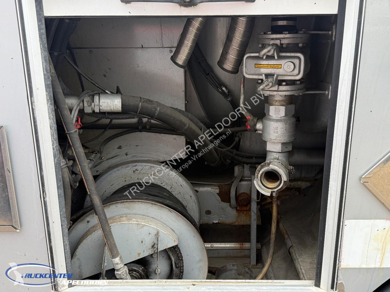 Camion Scania - 380 Korp&Son, stainless steel tank
