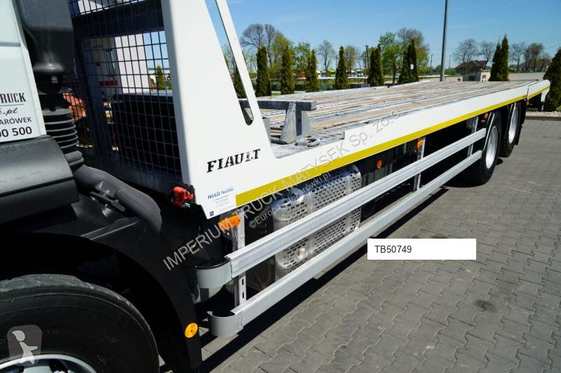 شاحنة Iveco 360