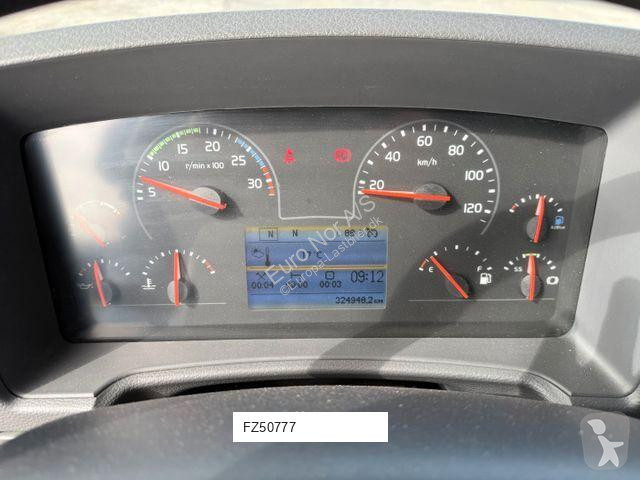 شاحنة Volvo 210 4x2 Closed box / Koffer Euro 6