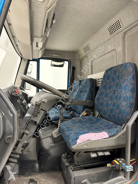 شاحنة Iveco 90E17
