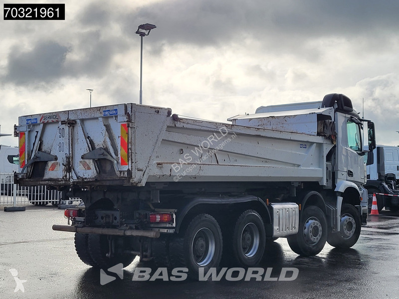 شاحنة Mercedes 3243 8X4 11m3 2-way tipper...