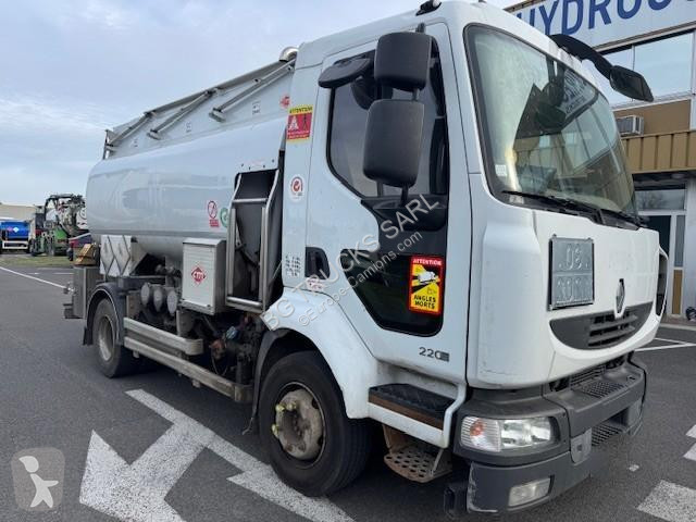 شاحنة Renault 220 DXI