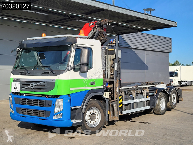 شاحنة Volvo FM 370 6X2 HMF 2200-K3 Kran Crane...