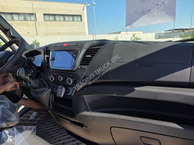 شاحنة Iveco