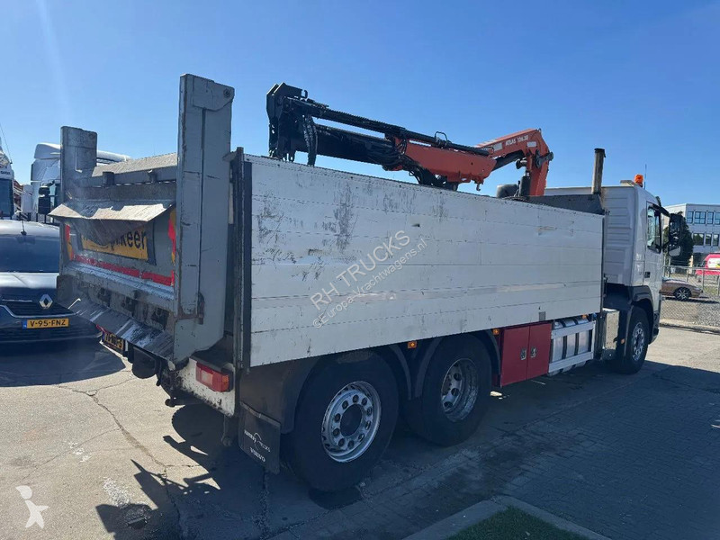 شاحنة Volvo 330 6X2 EURO 5 - ATLAS 126.3E +...