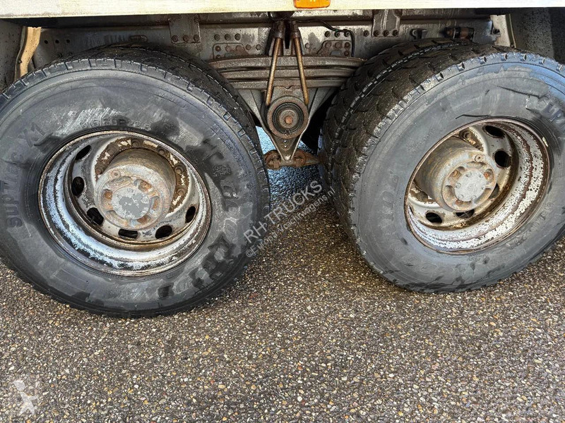 Betonárske zariadenie Renault C480 8X4 BELT +...