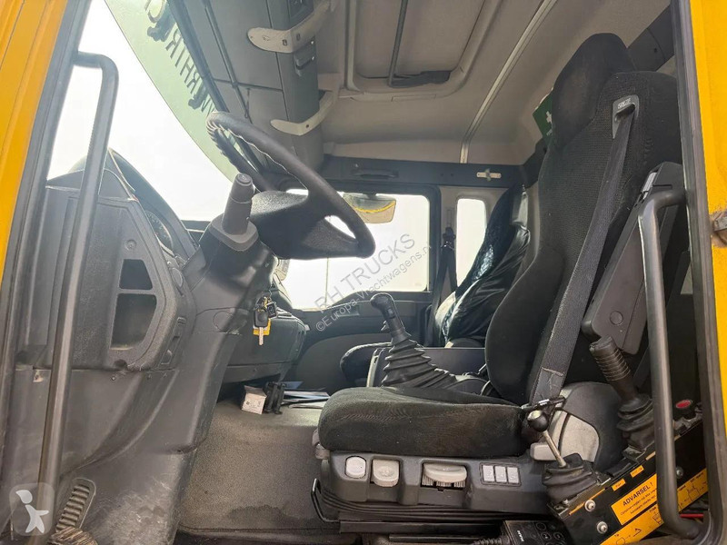 شاحنة MAN 35.390 8X2 KIPPER - LIFTING AXLE